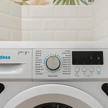 Monkó Salomé Hills