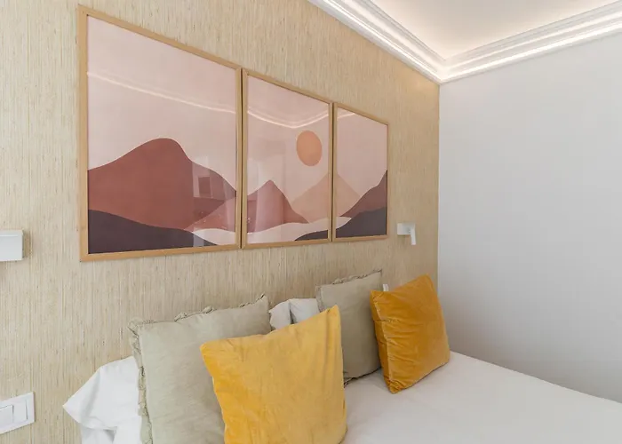 Monko Salome Hills Apartment *